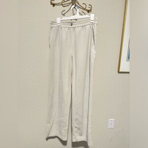 Lululemon Softstreme Pants, Size 8